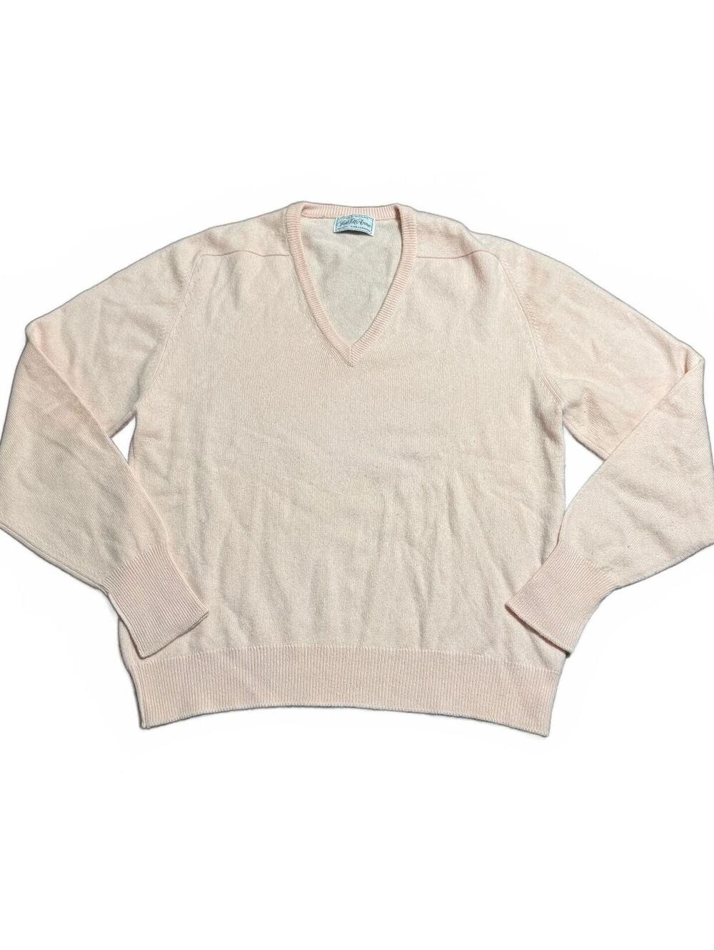 Vintage Saks Fifth Avenue 100% Cashmere Sweater Mens 46 Pink Scotland V Neck